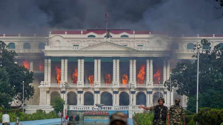 https://www.salarnews.in/public/uploads/images/newsimages/maannewsimage09092025_185246_Nepal on fire (1).png
